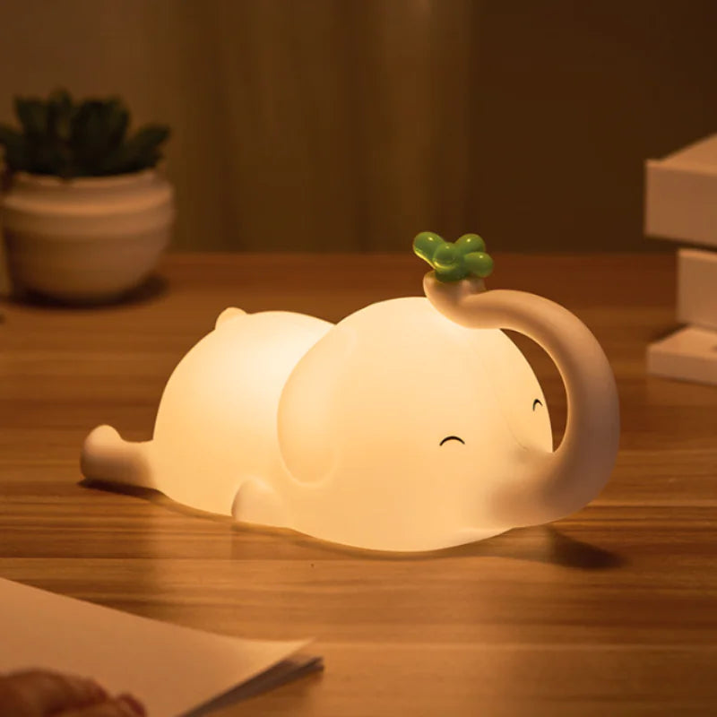 Dumbo Glow: ¡Magia y Dulces Sueños en la Habitación de tu Pequeño!